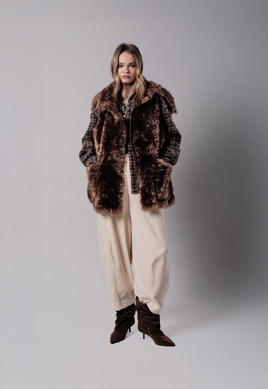 Alpaca Bonded Fur Gilet Parka in Choc