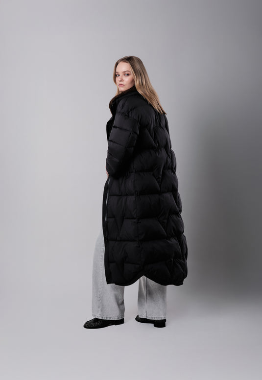 Maxi Puffer Coat in Black